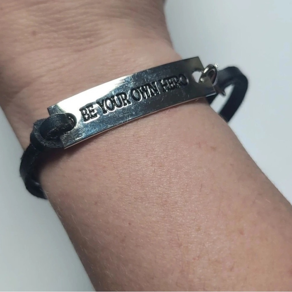 Black Leather Strap Silver Plate Engraved " Be Your Own Hero" Cuff Bracelet